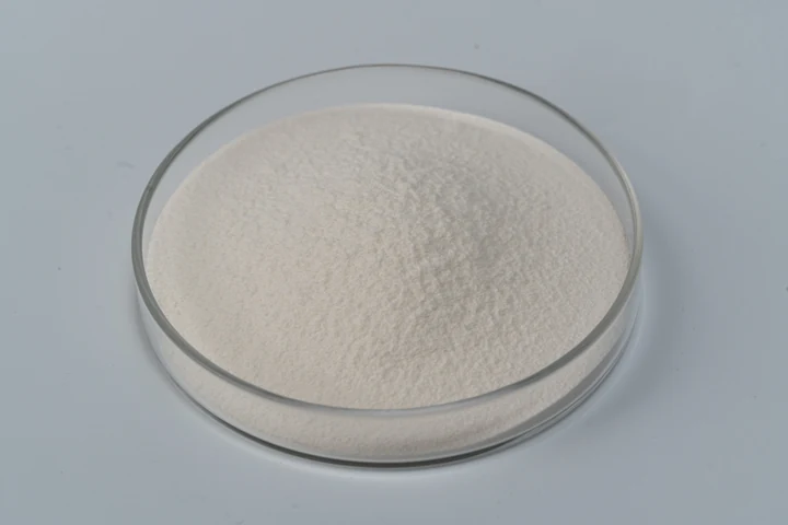 L-Glutathione Enriched Yeast Extracts powder sample in a glass dish