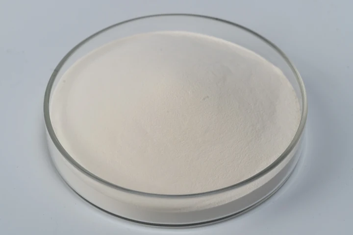 S-Acetyl-L-Glutathione powder sample in a glass dish